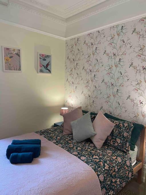 West Stunning Garden Flat - Period Features Appartement Londres